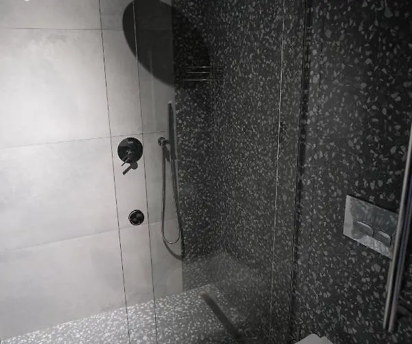 Vip Avtim Motel Oezjhorod